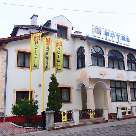 Garni Hotel Pbg Subotica Exterior foto